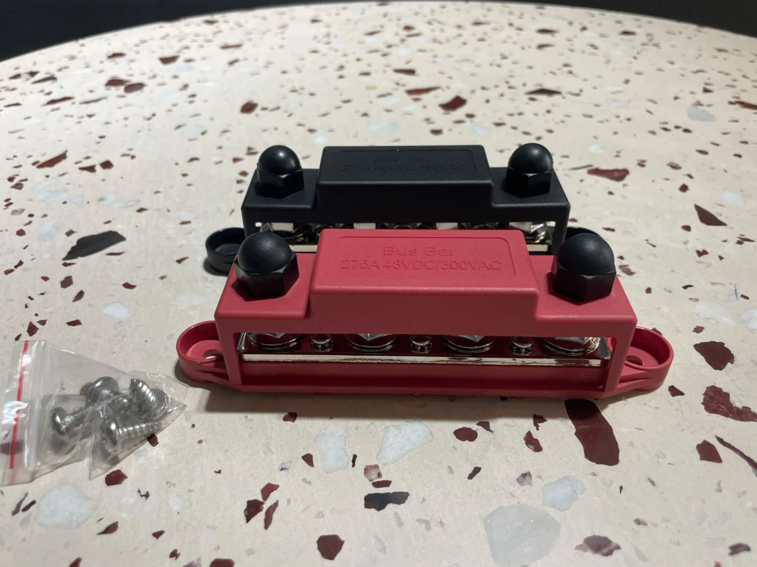 Heavy Duty Busbar 12V DC Power Distribution