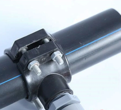 75mm x 1 1/4 Inch HDPE / PVC Saddle Clamp – Pipe Take-Off Connector for HDPE Pipes Kenya | Kreatives.co.ke