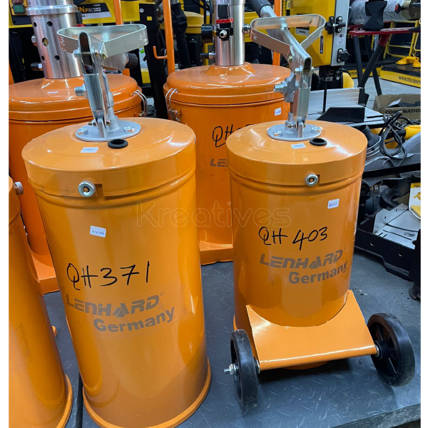 Lenhard Germany QH082 16kg Manual Hydraulic Grease Bucket Pump | 24-Month Warranty | Kreatives.co.ke